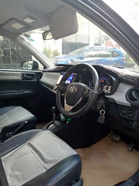 Toyota Corolla Axio 2014 7