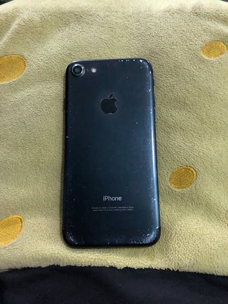 IPHONE 7 official pta approved 5