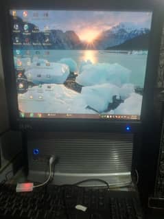 3 in 1 lcd Monitor k sath attach he