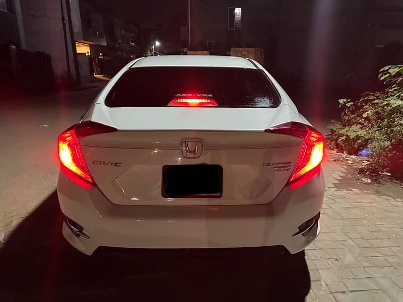 Honda Civic Oriel 2017 1