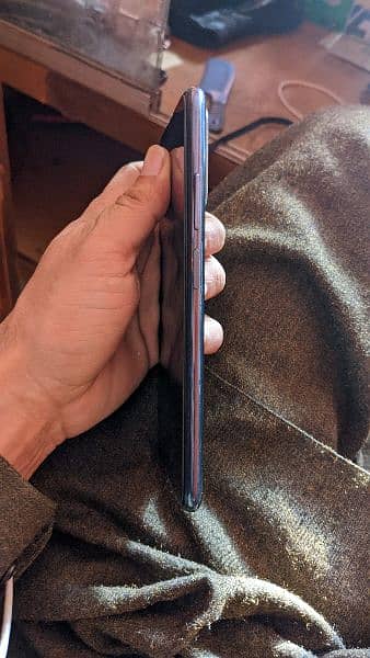 Redmi Note10 4+2gb Ram 128gb memory ,with box and charger 7