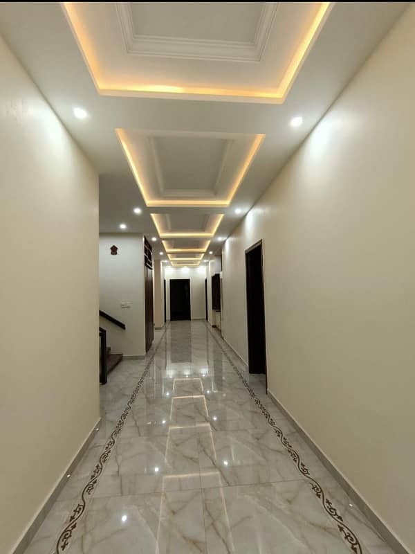 Bahria Town Phase 8 Kanal House Perfectly Constructed Outstanding Location 25