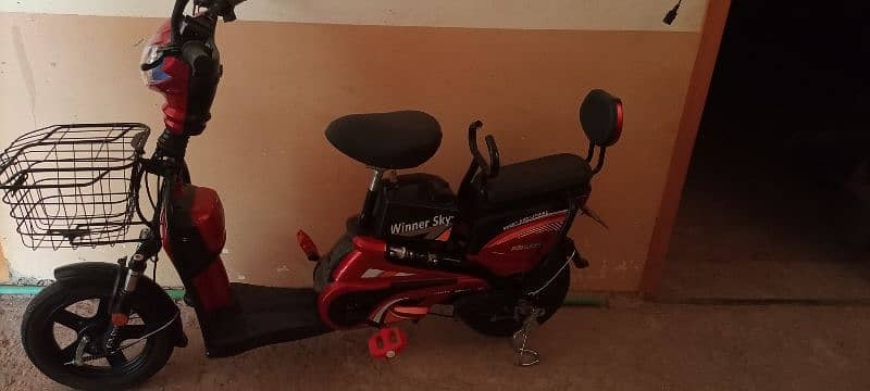 Electric scooter for sale in Badaber peshawar price 95k 2