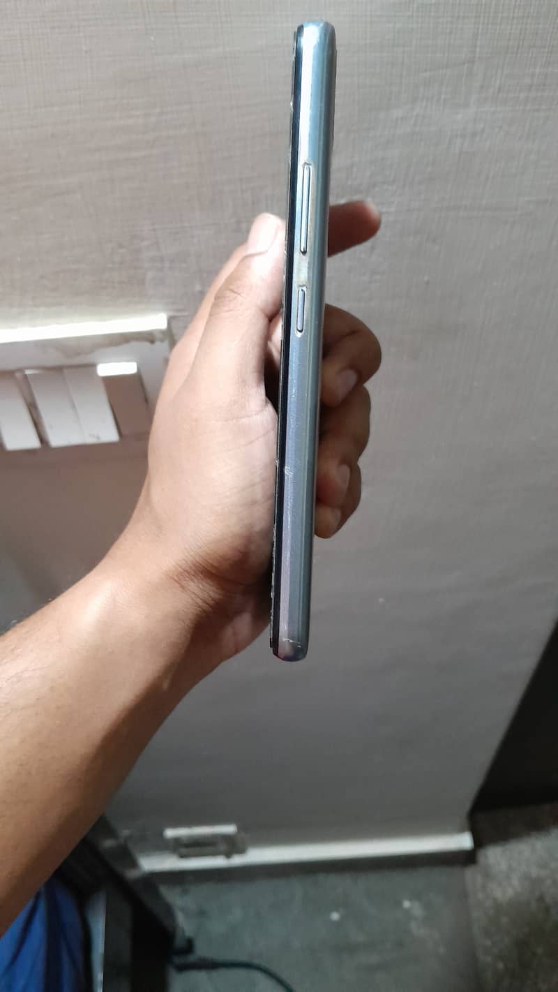 Realme C15 | 4GB ram 64GB memory, dual sim 4