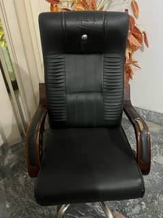 Two Office Chairs for Sale in Good Condition