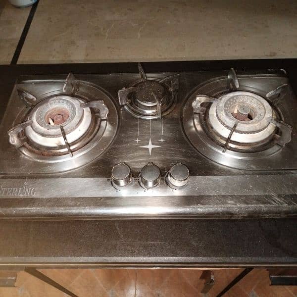 3 burner gas stove mint condition metal body urgent sale full working 5