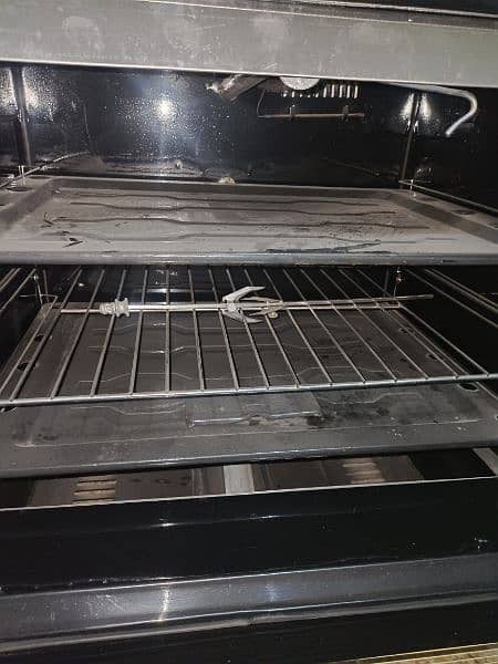 gas cooking range with 3 burners 4