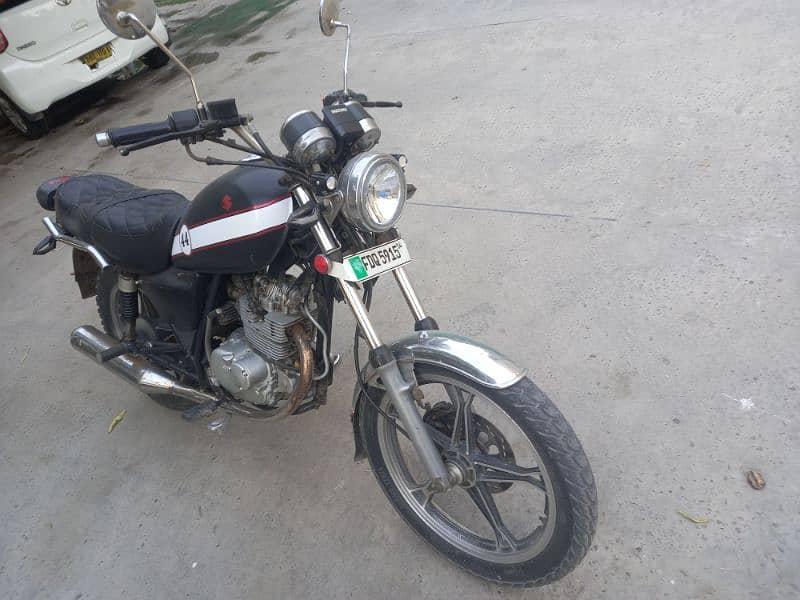 Modified Cruiser Suzuki 2