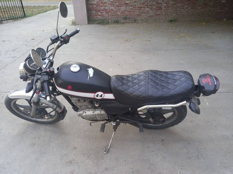 Modified Cruiser Suzuki 5