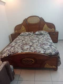 KING BED REQUIRED FOR SALE