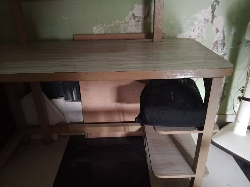 customized study table for sell 1