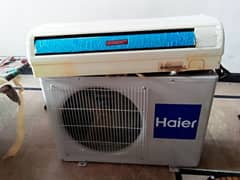 SPLIT AC HAIER ONLY 1 MONTH USE