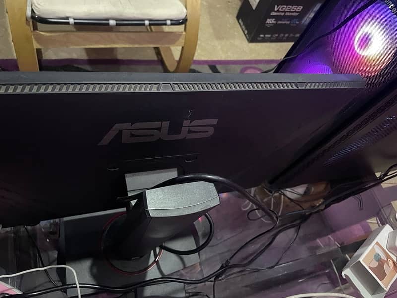 ASUS VG278QR 24.5”Gaming Monitor 3