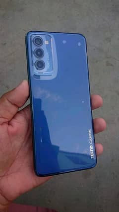 Tecno camon 18p 8+5gb 128 gb contact 03183633610 0