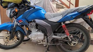 Suzuki gsx 125