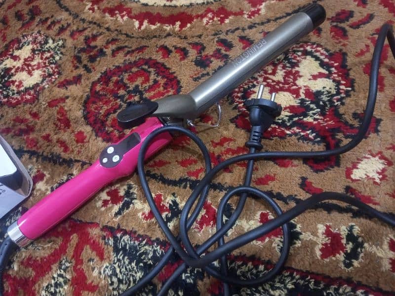 Remington hair curler  Model : RM- 8618 temperature 980°F 1