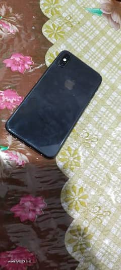 iphone xs for sale black color water sealed