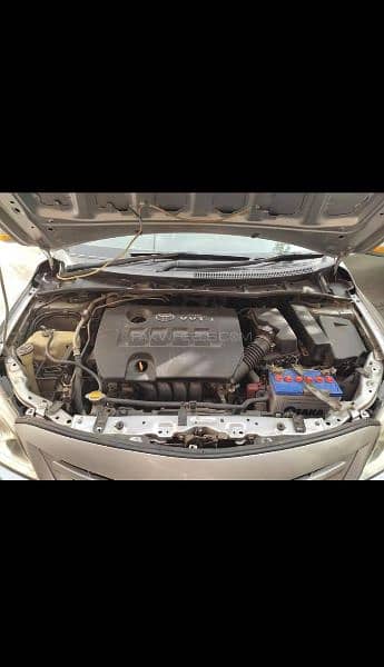 Toyota Corolla Altis Cruistronic 1.6 2013 12