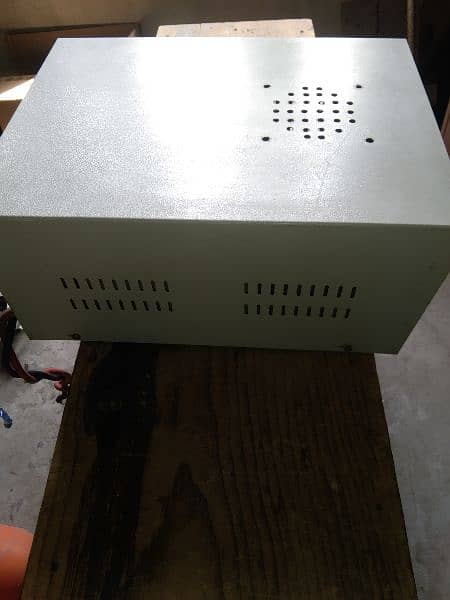 500w ups 1