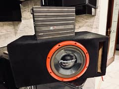 Pioneer woofer and amplifier 4500 watts.