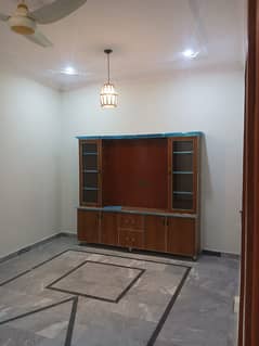 Brand New 6marla second floor house available for rent with gas