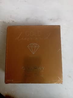 Gold Giverny French privee club