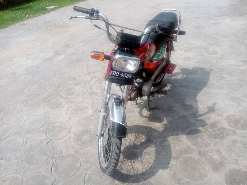 Honda CD 70 2018 model for sale to buy it call on (03007649452) 6
