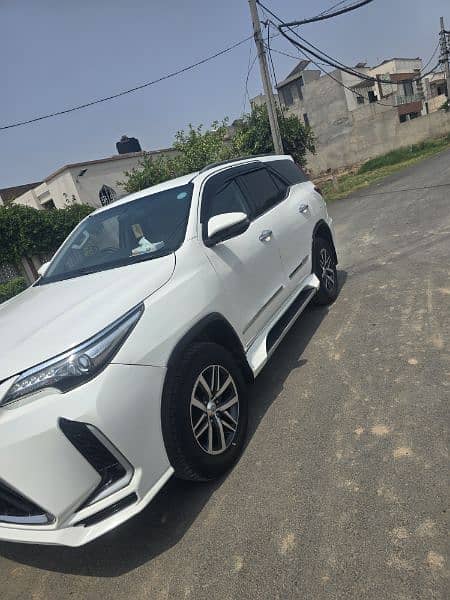 Toyota Fortuner Sigma 2018 0