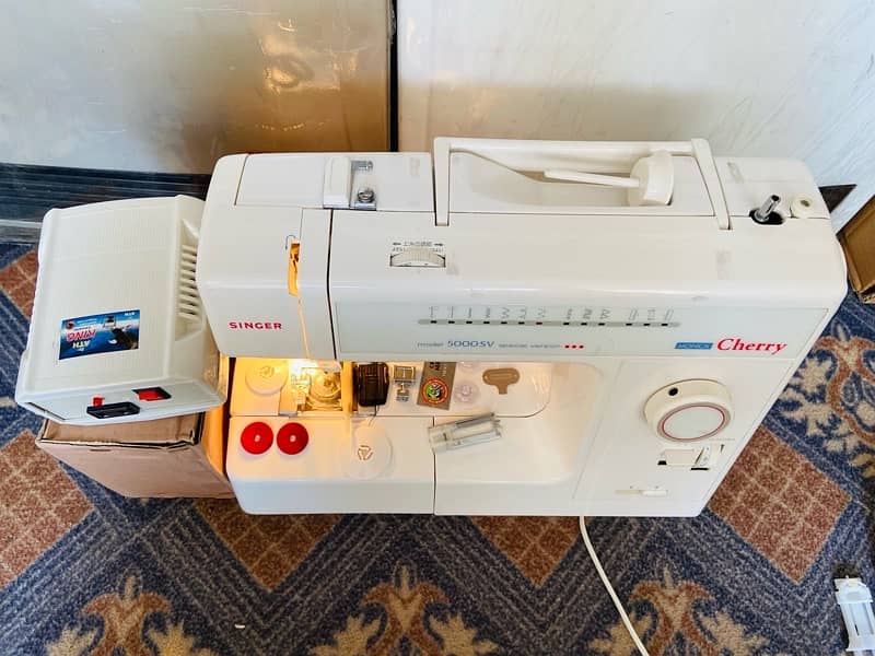 Singer New model embroidery machine 1