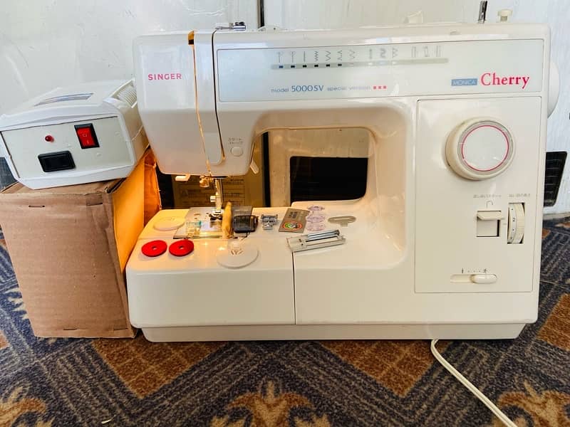 Singer New model embroidery machine 3