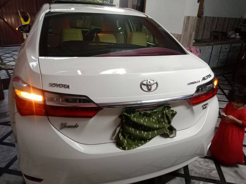 Toyota Altis Grande 2019 6