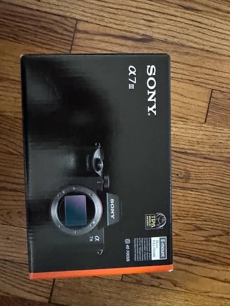 SONY A7III mirrorless full frame camera box pack brand new 5