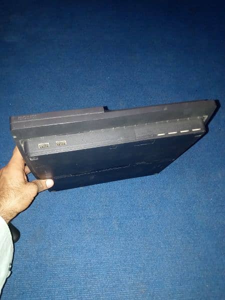 ps3 for sale 8/10 condition 2