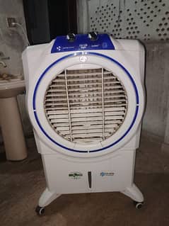 Bose air cooler with ice box