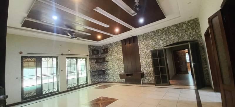 1 kanal triple story house for rent in pwd 0