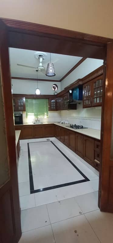 1 kanal triple story house for rent in pwd 3