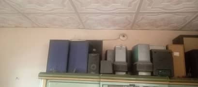 many speaker and good condition