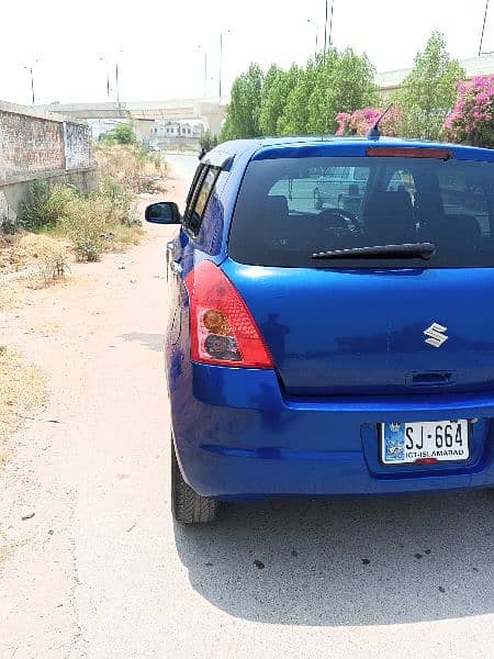 Suzuki Swift 2005 1