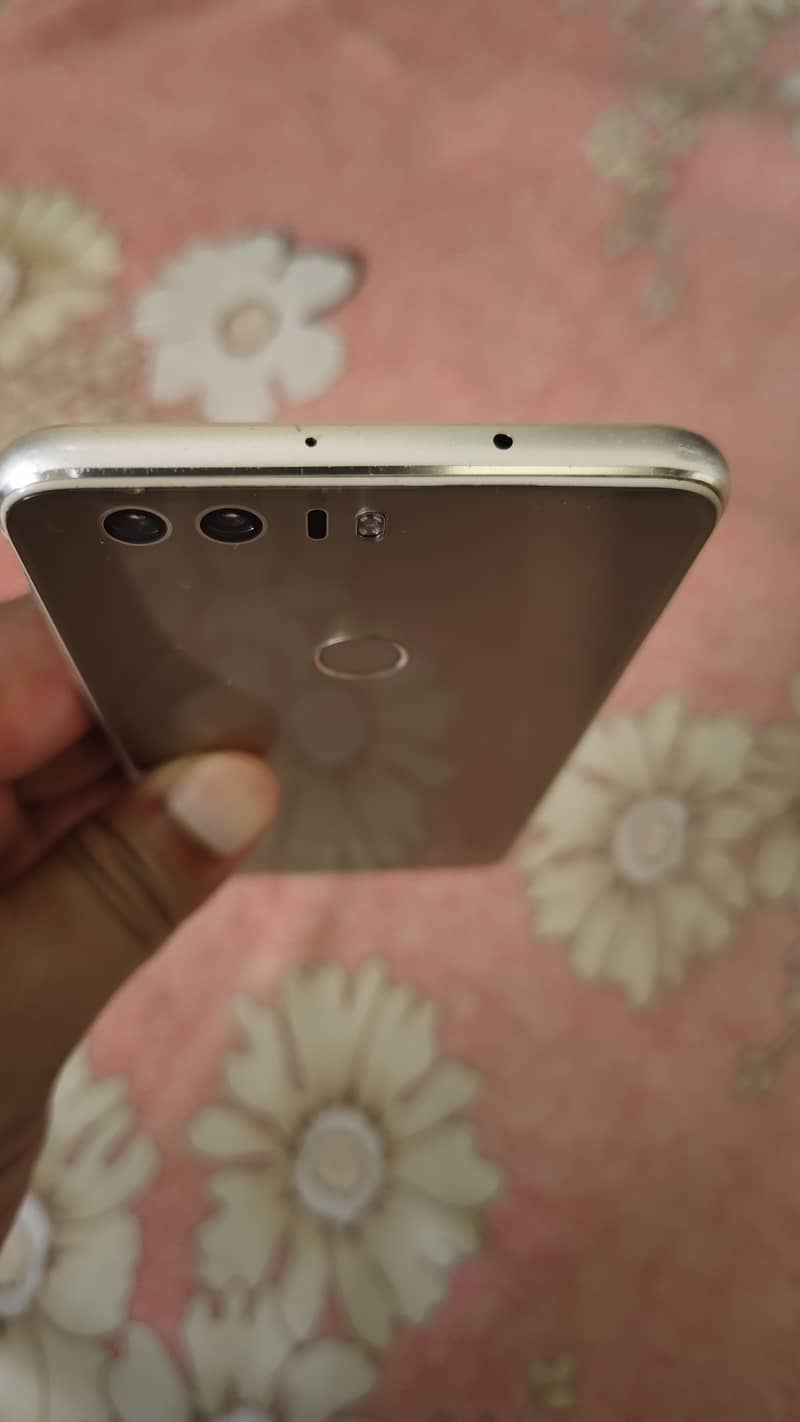 Huawei Honor 8 3