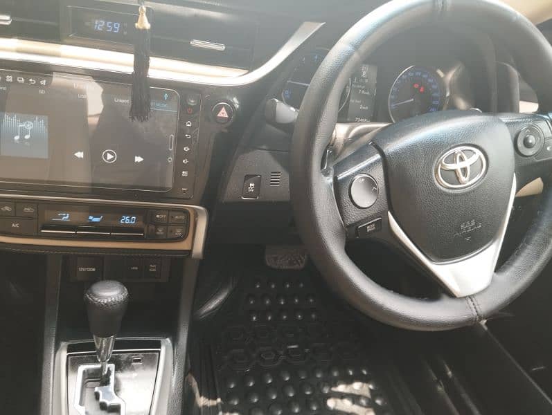 Toyota Altis Grande 2018 6