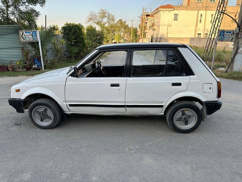 Daihatsu Charade 1995 1