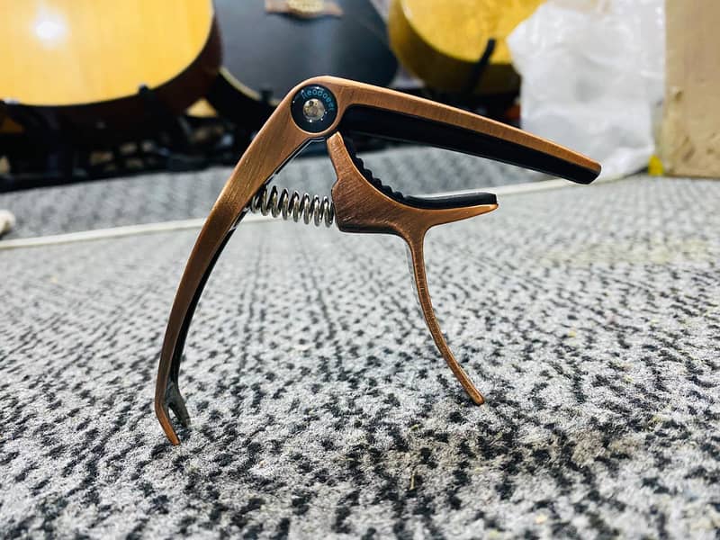 Guitar Capo for Acoustic Electric Guitars Ukulele Banjo Bass 12