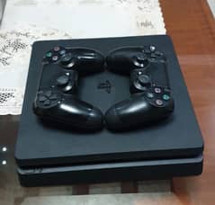 PS4 Slim 500gb + 2 ORIGINAL controllers FOR SALE!! 0