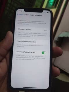 iphone XR 64 gb 10 by 9 condition hai