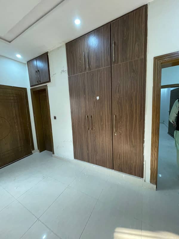 10 Marla Upper Portion For Rent In G-13/4 Islamabad 1