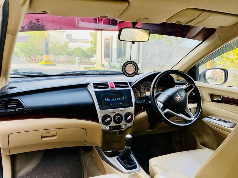 Honda City Aspire Total Genioun Home Used 100% Original Condition 10