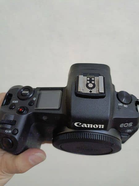 canon EOS R body only 3