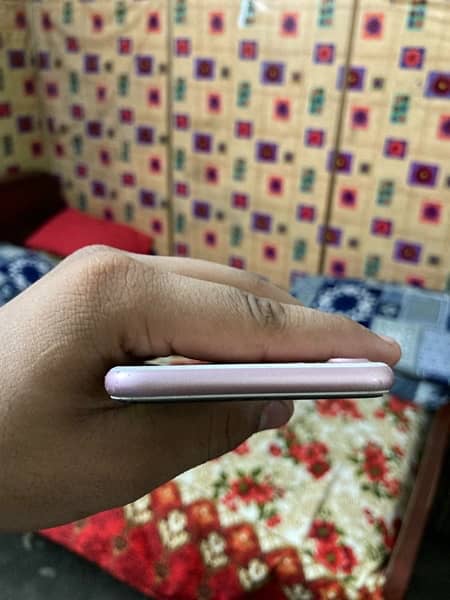 iPhone 7 non pta only  batteri change and finger not work 5