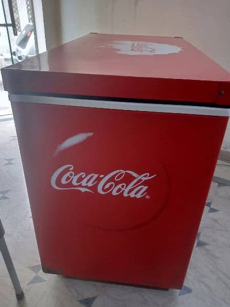 coca cola invertor refrigerator 7