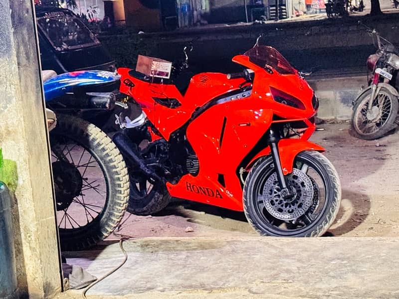 honda cbr 400 4